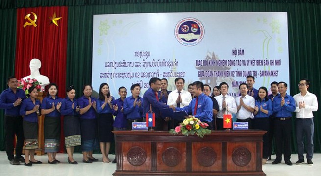 Vietnamese, Lao youths enhance cooperation