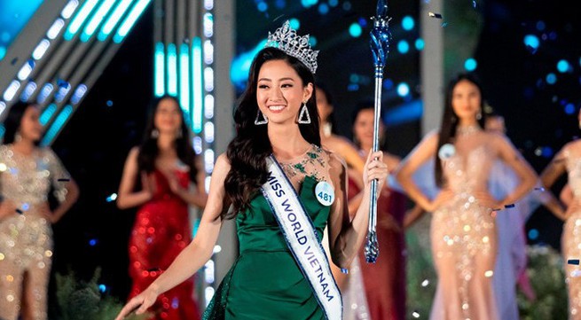 Luong Thuy Linh crowned Miss World Vietnam 2019