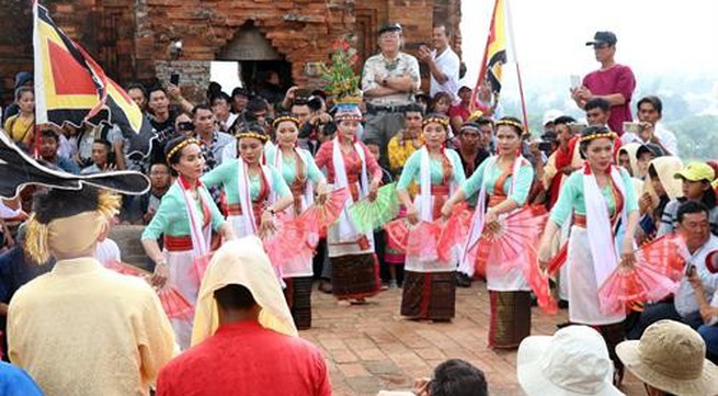 Cham people in Ninh Thuan and Binh Thuan celebrate Kate Festival