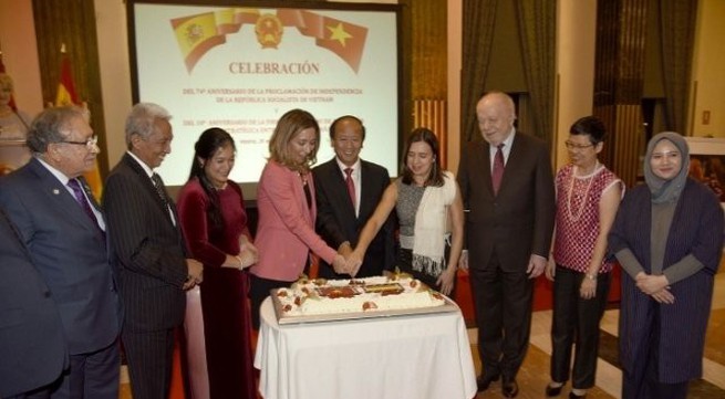 Vietnam, Spain celebrate strategic partnership establishment