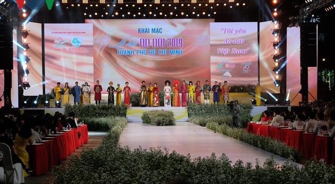 Ao dai Festival 2019 takes place in HCM City