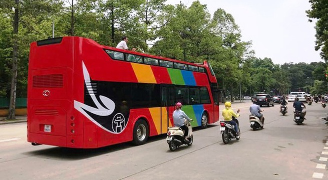 Hanoi open-top bus to operate through Tet