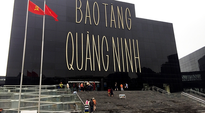 Two national treasures on display in Quang Ninh