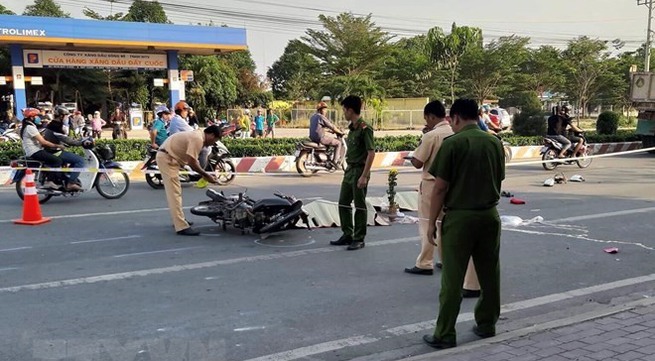 Traffic accidents kill 15 on first day of Tết
