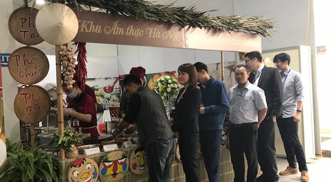 Hanoians find pride in promoting Vietnamese food