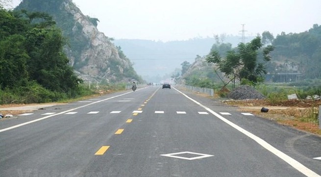 MoT warns highway investor not to close road