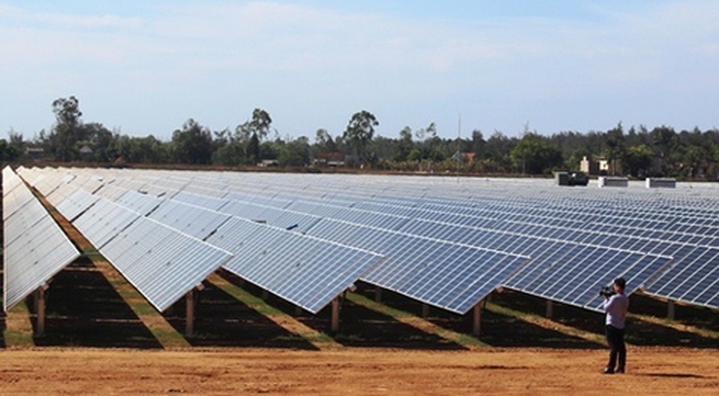 First solar power plant debuts in Quảng Ngãi