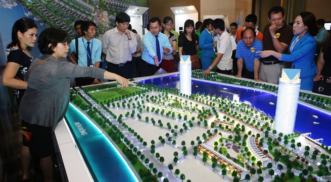 VN real estate market likely to stay stagnant this year