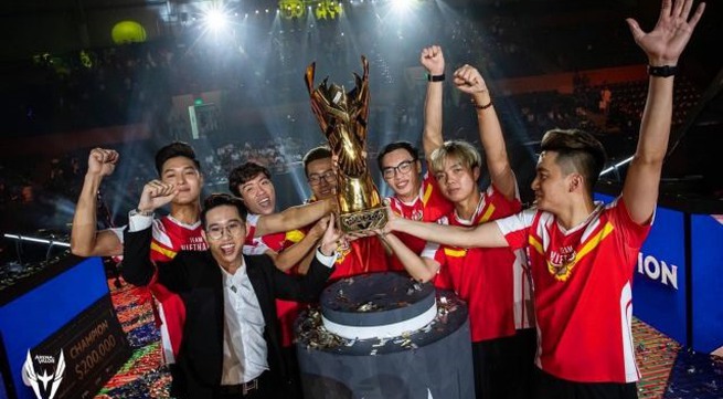 E-sports take off in VN after team wins world championship