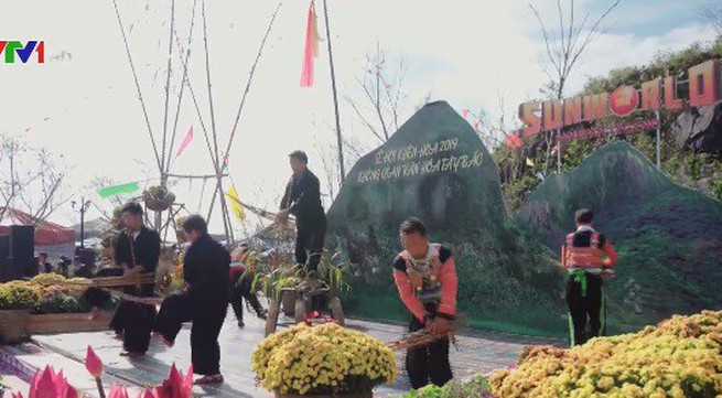Khen Festival opens in Sapa