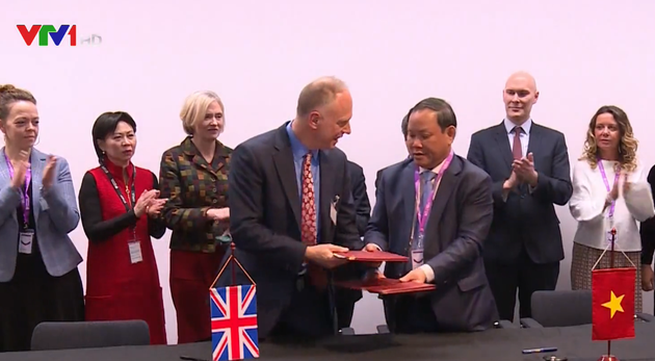 Vietnam, UK cooperates in textbook publishing