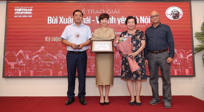 Music composer Phu Quang wins Grand Prize of Bui Xuan Phai Awards