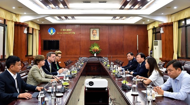 Vietnam thanks international organisations for disaster relief in central region