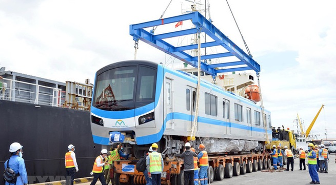 First metro train reaches HCMC