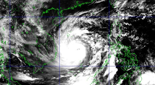 Strong Storm Molave to hit central Vietnam on Oct 28