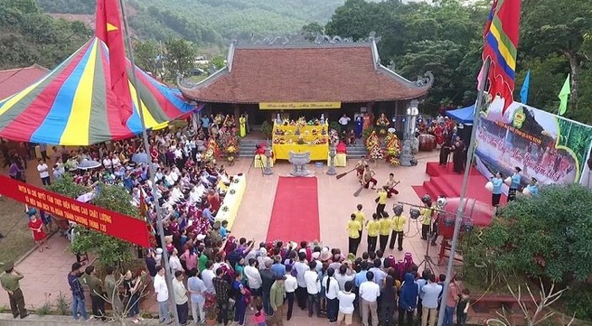 Mieu Ong – Mieu Ba: A popular site for religious pilgrimages in Quang Ninh