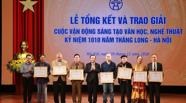 Winners of literary and artistic campaign in celebration of 1010th anniversary of Thang Long – Hanoi