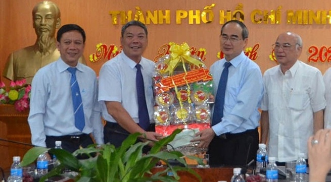 Politburo member Nguyen Thien Nhan extends Tet greetings to media agencies