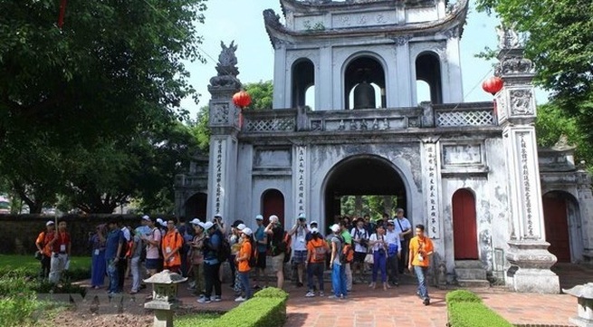 Hanoi welcomes five groups of Japanese tourists