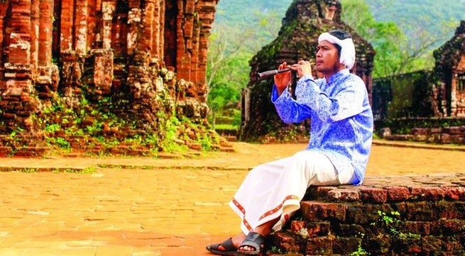Joint efforts to preserve Cham culture