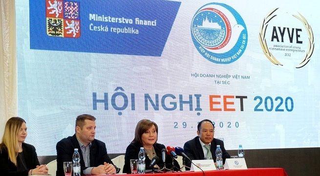 Czech Deputy PM values Vietnamese firms’ law-abiding awareness