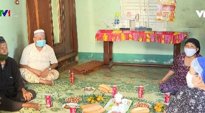 Ninh Thuan Cham community celebrates Ramuwan in social distancing