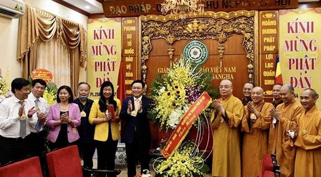 Hanoi Party leader congratulates Buddhist dignitaries on Buddha’s birthday