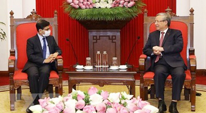 Vietnam attaches importance to strengthening ties with India