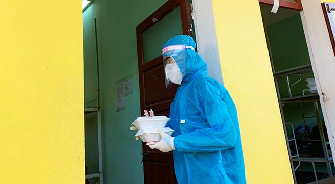 Youth volunteers combat COVID-19 in concentrated quarantine sites in Da Nang