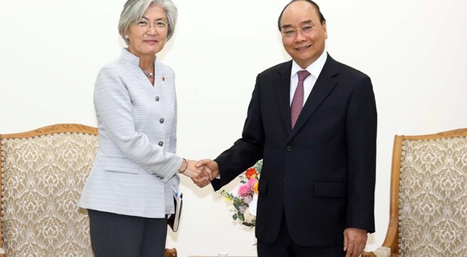 Prime Minister receives RoK Foreign Minister