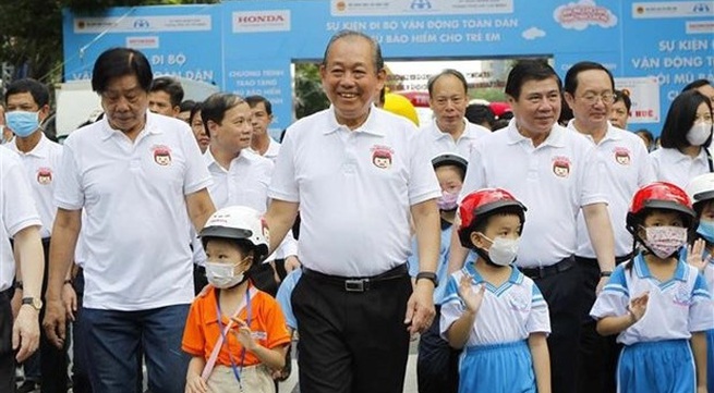 Deputy PM calls for more children wearing helmets