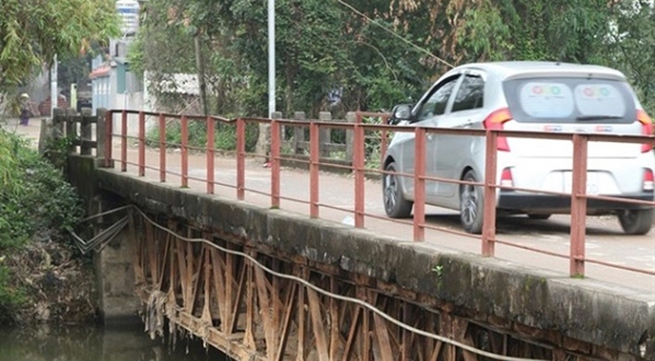 Vĩnh Phúc invests in upgrading bridges