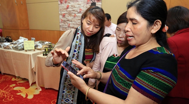 Ethnic minority women accelerate poverty reduction with IR 4.0 technologies