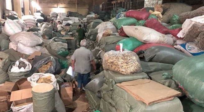 Authorities crack down on smuggling in of traditional medicinal herbs from China