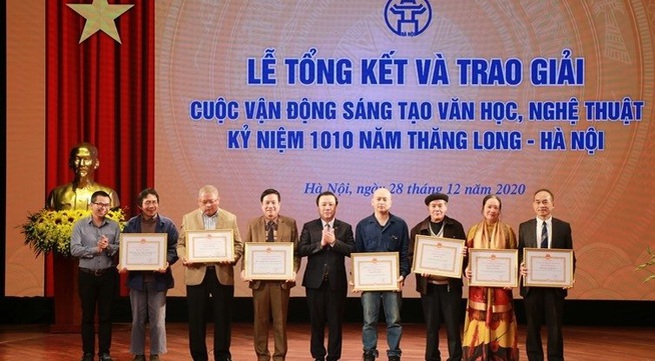 Winners of literary and artistic campaign in celebration of 1010th anniversary of Thang Long - Hanoi