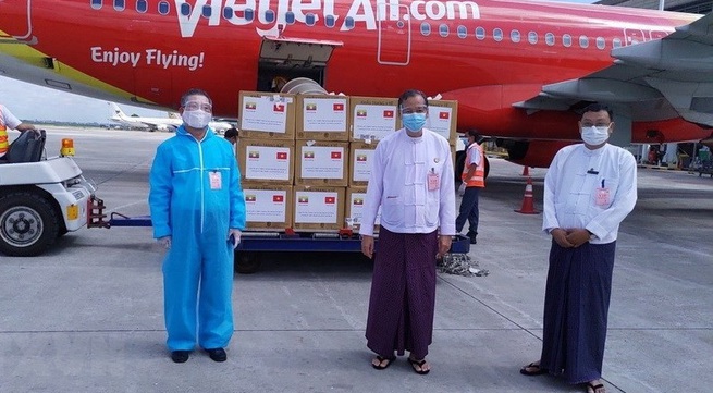 Vietnam donates masks to Myanmar to help in fight against Covid-19