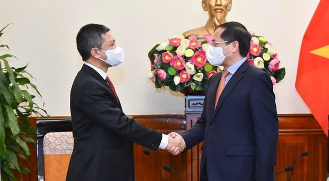 Foreign Minister receives Indonesian Ambassador to Vietnam