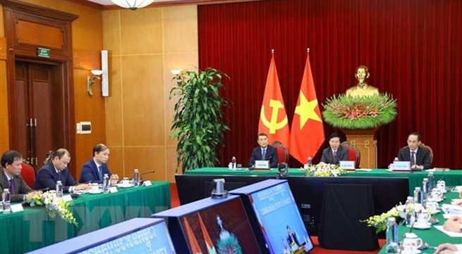 Vietnamese, Cambodian Party officials hold online talks