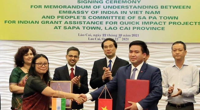 India provides non-refundable aid for educational project in Sapa
