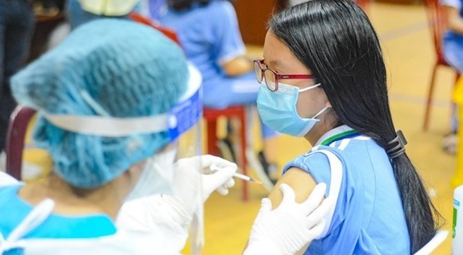 Da Nang begins inoculating children against COVID-19