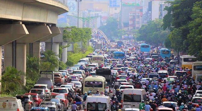 Hanoi to spend 1.8 trillion VND addressing traffic congestion