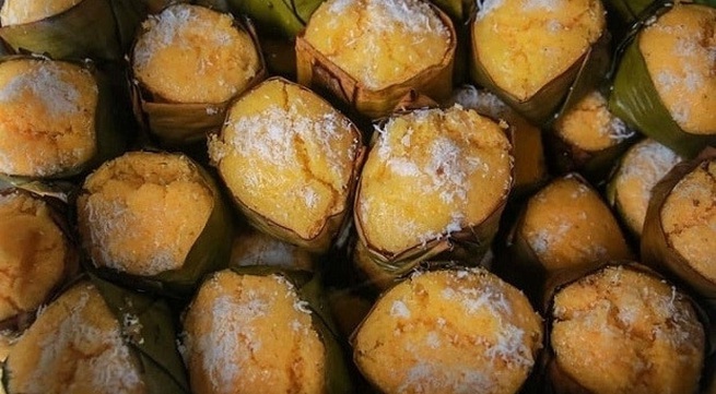 Banh Bo Thot Not (baked honeycomb cake), one of best dishes to try in Mekong Delta