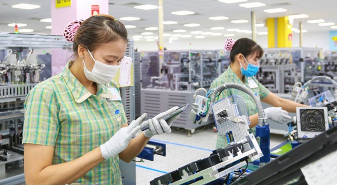 Vietnam records impressive export growth in 2020