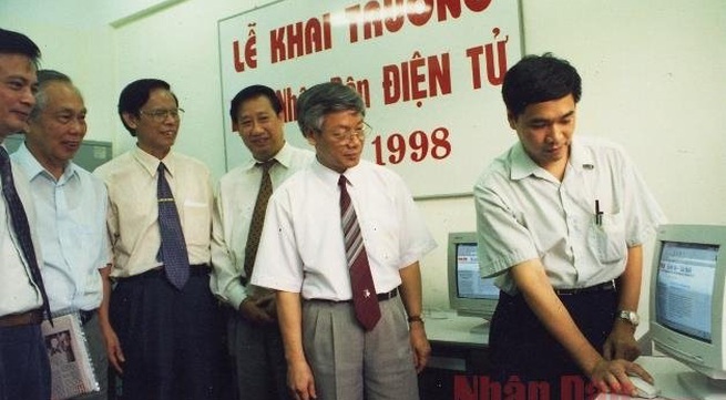 Nhan Dan, the first Vietnamese newspaper to go online