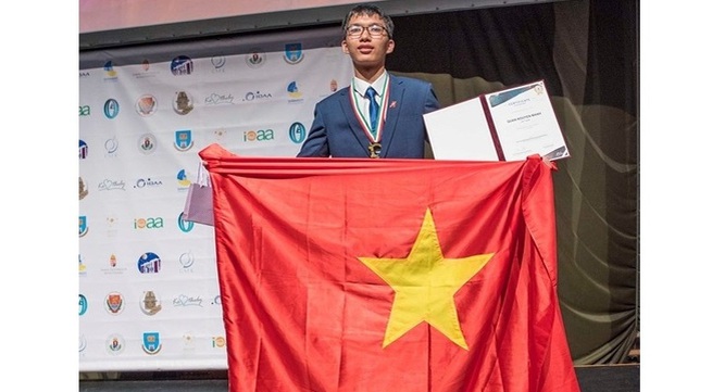Hanoi’s ten most outstanding young faces of 2020 announced