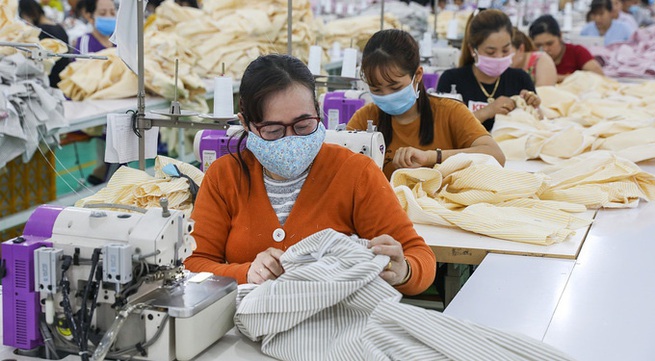 Garment and textile exports soar 15% to reach US$12.2 billion in five months