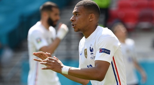 Mercurial Mbappe saves blushes as French attack falters again