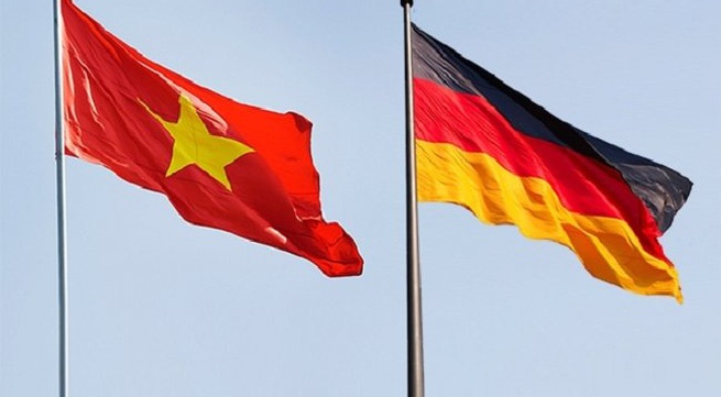 Vietnam promotes cooperation in health care with Germany