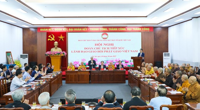 Front leader praises contributions of Buddhism in fighting COVID-19