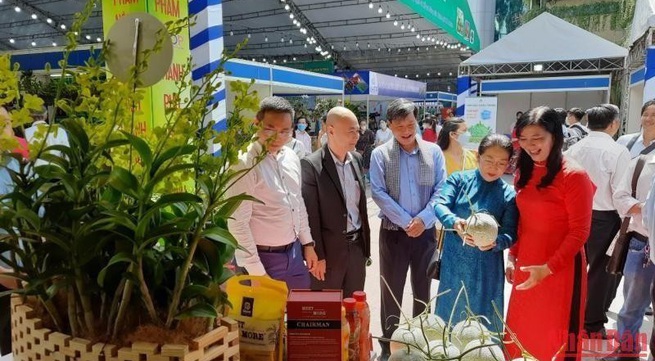 Ho Chi Minh City hosts exhibition on typical agricultural products